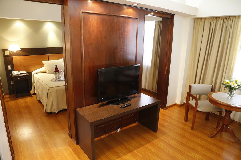 Hotel Corregidor La Plata Eksteriør billede
